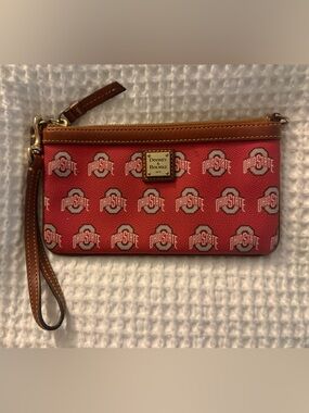 Dooney & Bourke THE Ohio State Wristlet